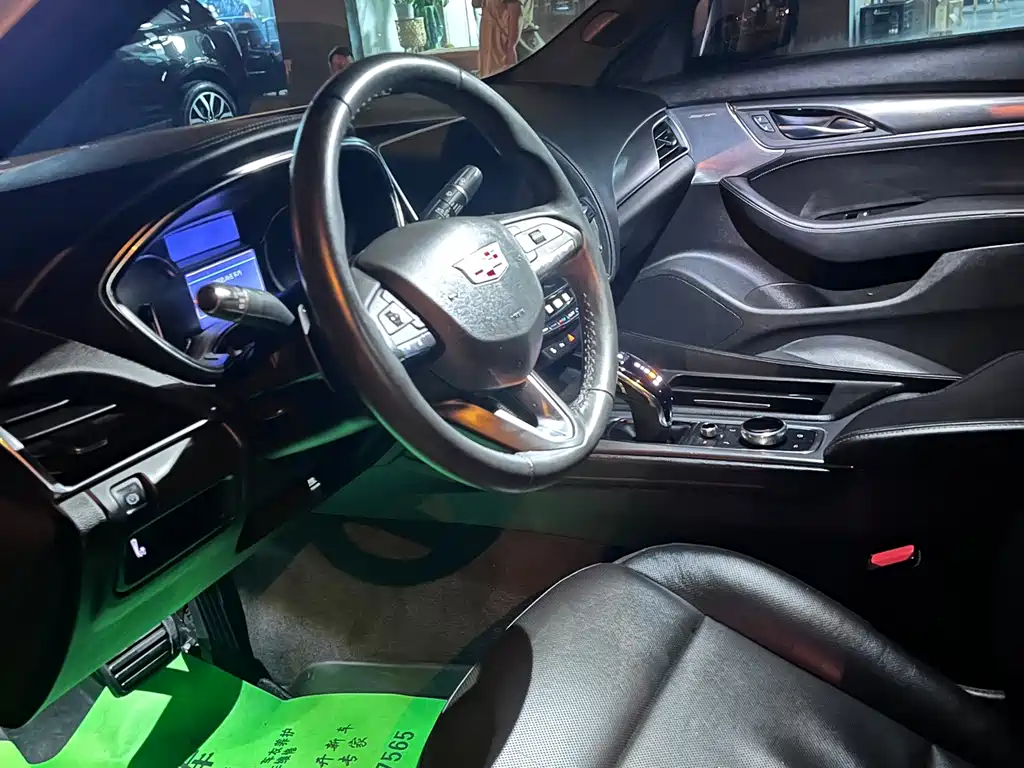 Cadillac CT5 2021 facelift 28T luxury model купить на сайте DeffCars