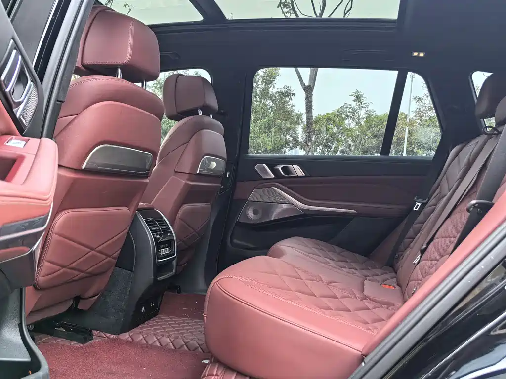 BMW X5 2022 facelift xDrive 40Li M sports package купить на сайте DeffCars