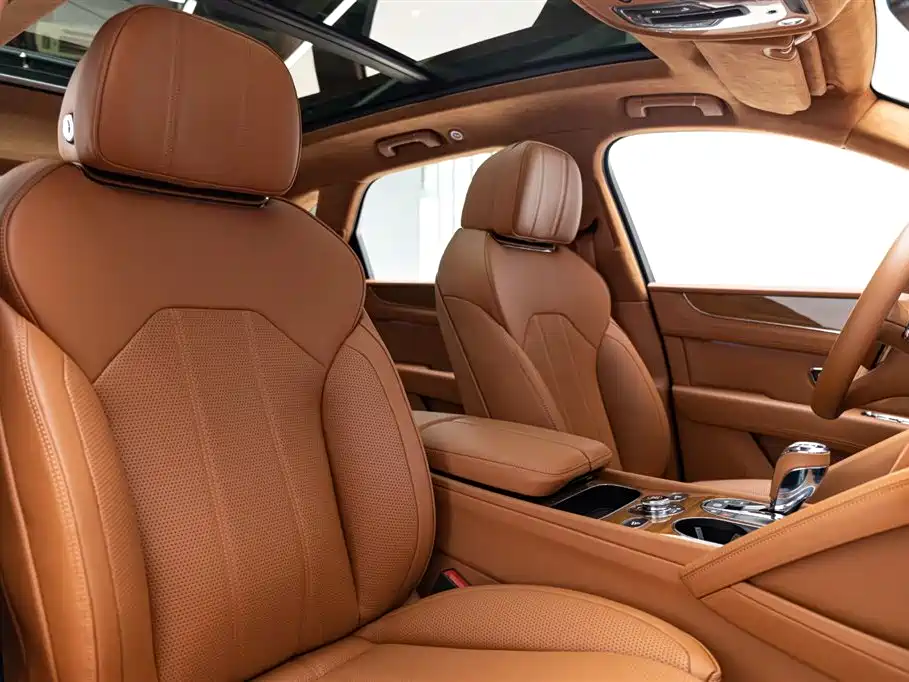 Bentayga 2021 4.0T V8 купить на сайте DeffCars