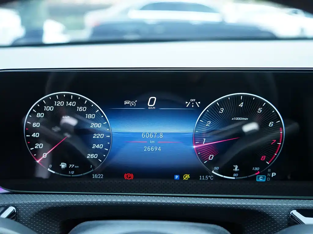 Mercedes-Benz A-Class 2024 A 200 L Fashion купить на сайте DeffCars