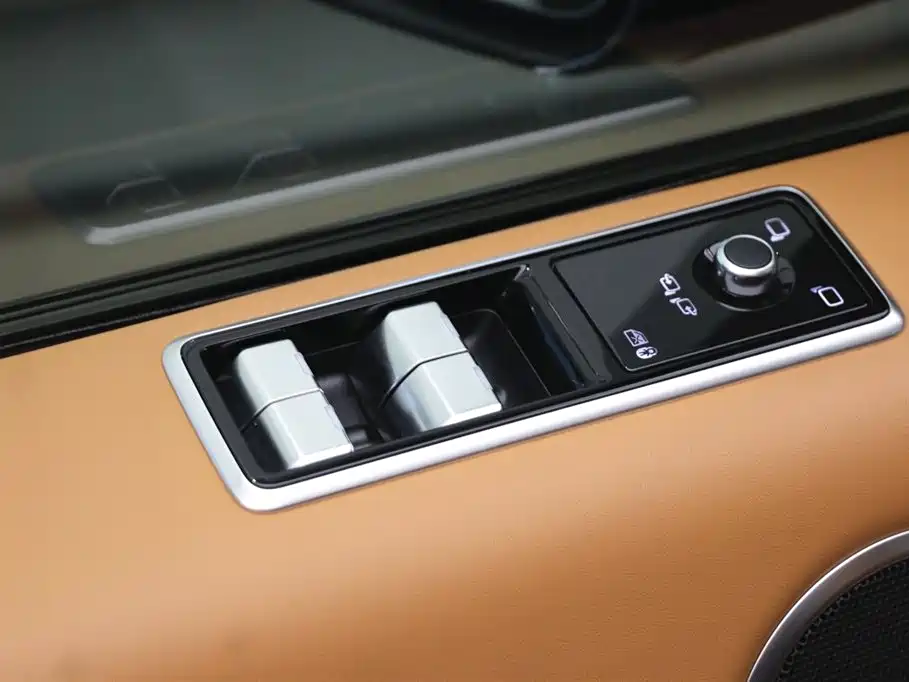 Range Rover Sport 2021 3.0 L6 Black Edition купить на сайте DeffCars
