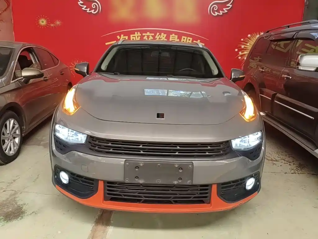 Lynk & Co 02 2019 High-Energy Edition 2.0T Automatic Two-wheel Drive Shine Edition National VI купить на сайте DeffCars