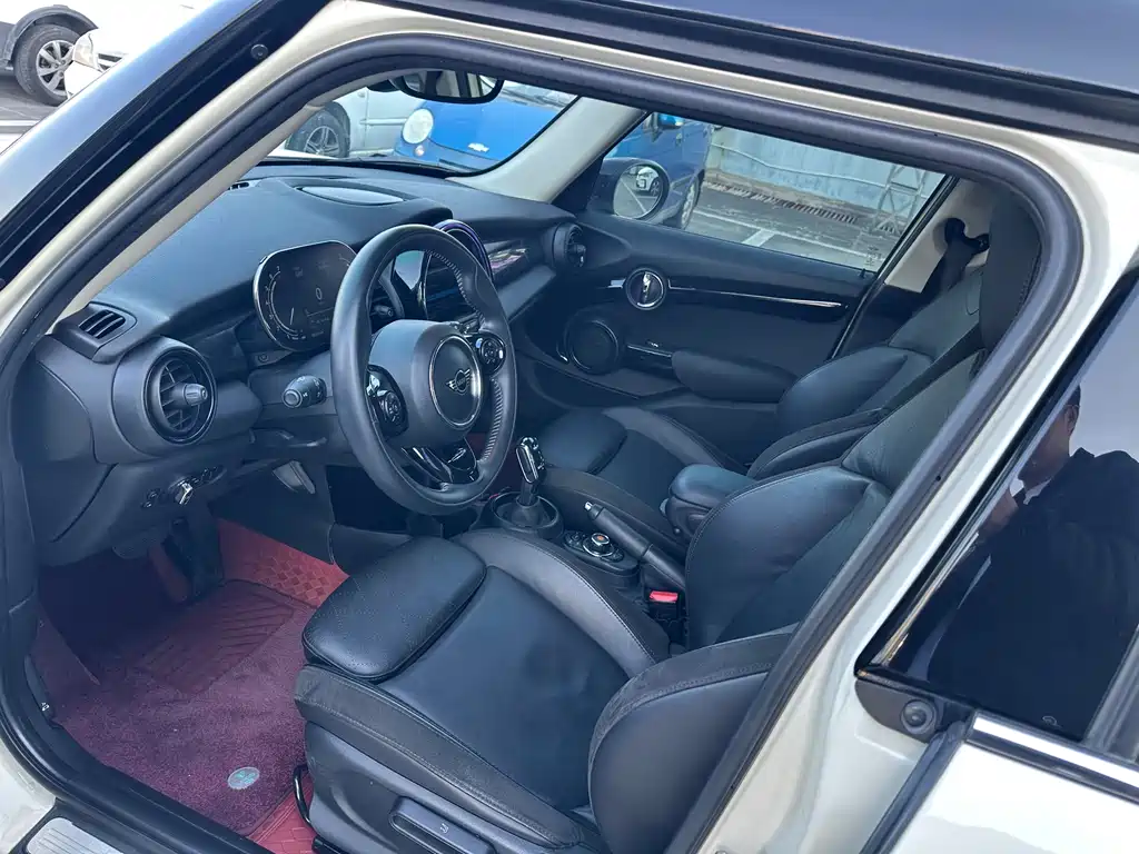 MINI 2021 1.5T COOPER Artist Five-Door Edition купить на сайте DeffCars