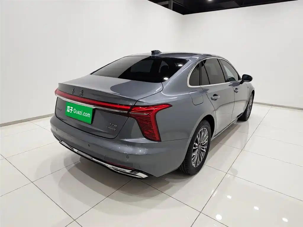 Hongqi H5 2023 2.0T Automatic Intelligent Connected Flag Edition купить на сайте DeffCars