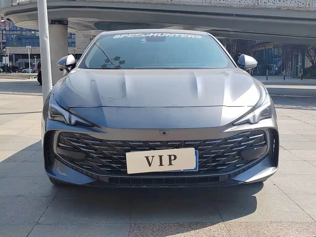 MG7 2023 2.0T Automatic Beauty Hunting Exclusive Edition купить на сайте DeffCars