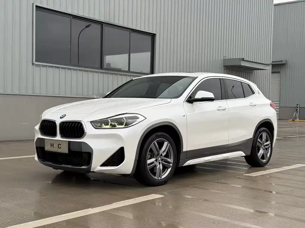 BMW X2 2022 sDrive25i M Off-Road Package купить на сайте DeffCars