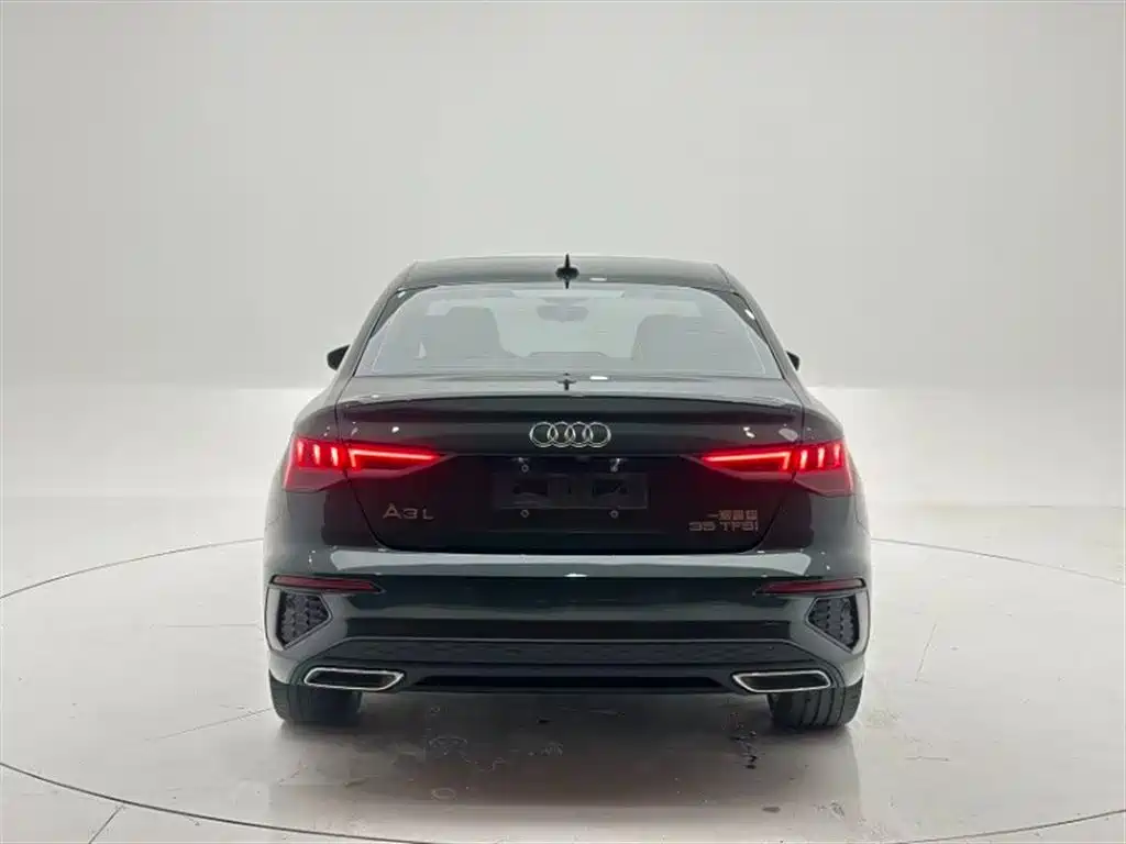 Audi A3 2021 A3L Limousine 35 TFSI Fashionable and Sporty купить на сайте DeffCars