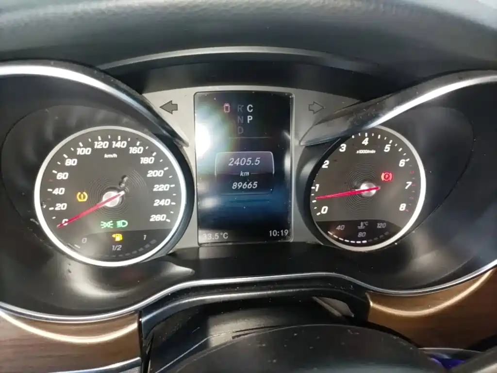 Mercedes-Benz V-Class 2021 V 260 Premium Edition купить на сайте DeffCars