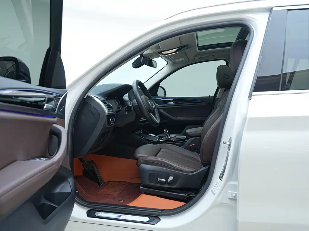BMW X3 2022 facelift xDrive25i M sports package купить на сайте DeffCars