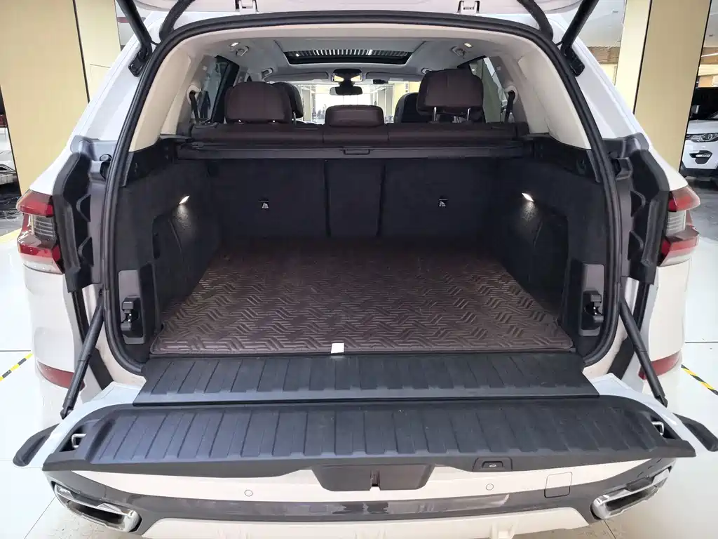 BMW X5 2022 xDrive 30Li M Sports Package купить на сайте DeffCars