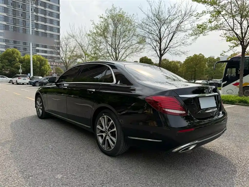 Mercedes-Benz E-Class 2020 E 260 L купить на сайте DeffCars
