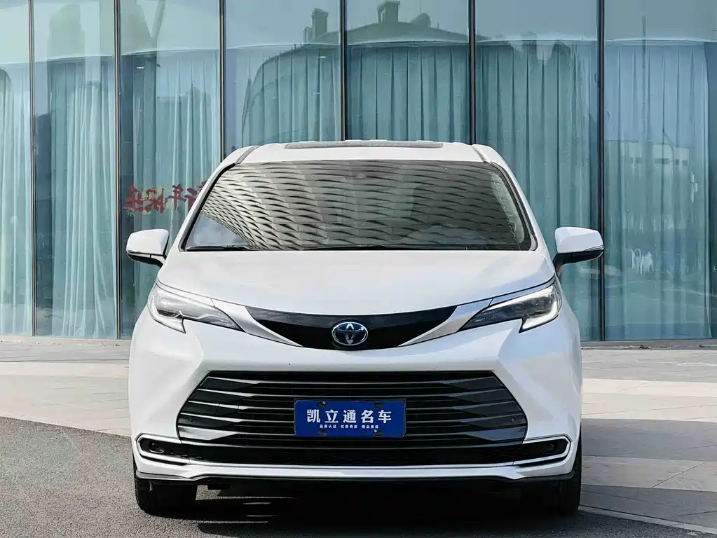 SIENNA 2021 2.5L Hybrid Premium Edition купить на сайте DeffCars