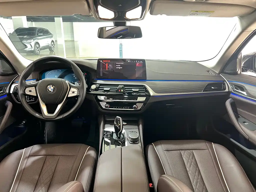 BMW 5 Series 2022 facelift 530Li leading model luxury package купить на сайте DeffCars