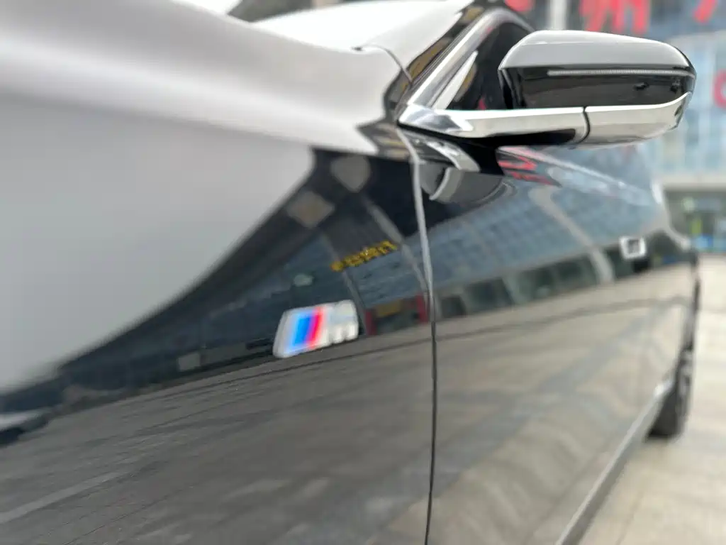 BMW 7 Series 2023 facelift 740Li exclusive M sports package купить на сайте DeffCars