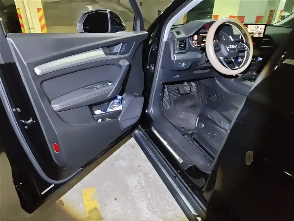 Audi Q5L 2020 facelift 40 TFSI enjoys fashionable style купить на сайте DeffCars