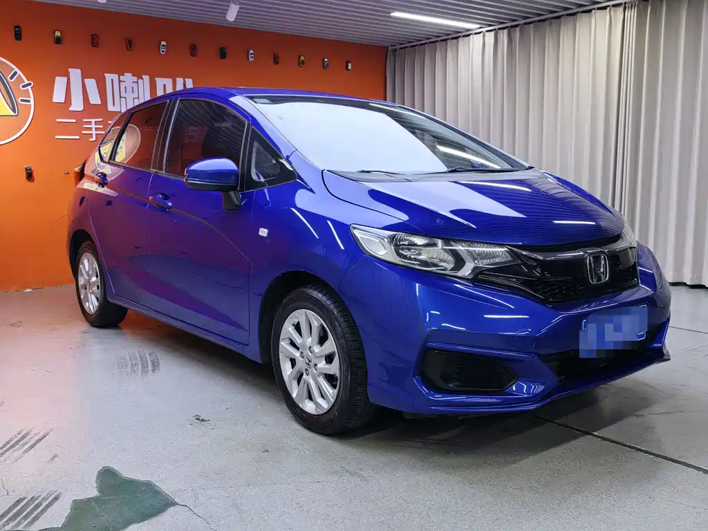 Fit 2018 1.5L CVT Comfort Sunroof Edition купить на сайте DeffCars