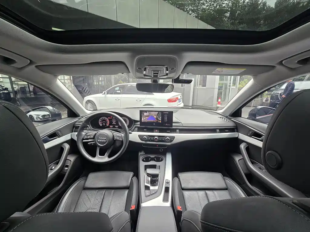 Audi A4L 2022 40 TFSI Fashionable and Dynamic купить на сайте DeffCars