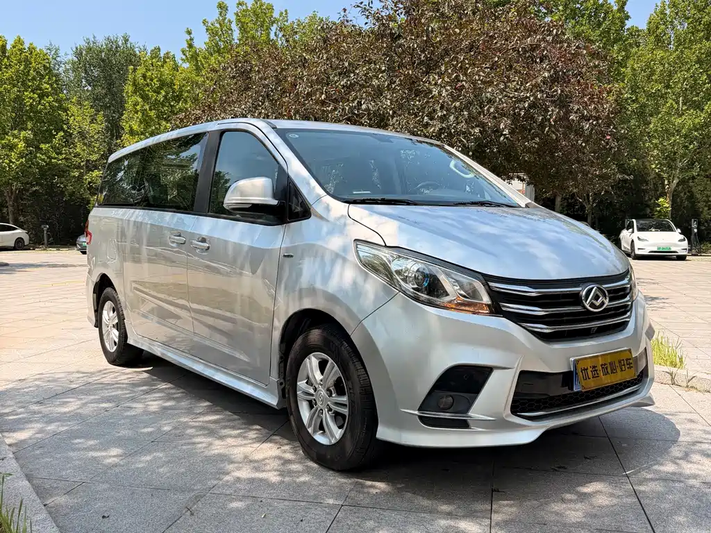 Maxus G10 2021 2.0T automatic smart version, gasoline, 7 seats купить на сайте DeffCars