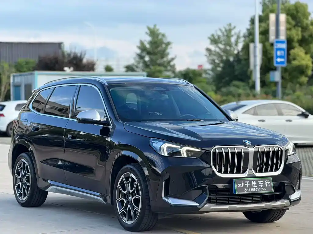 BMW X1 2023 sDrive25Li X Design Package купить на сайте DeffCars