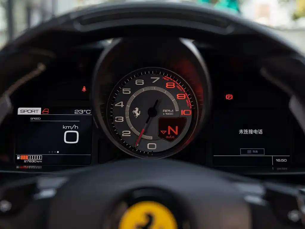 GTC4Lusso 2017 3.9T V8 купить на сайте DeffCars