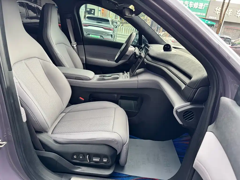 NIO EC6 2024 model 75kWh купить на сайте DeffCars
