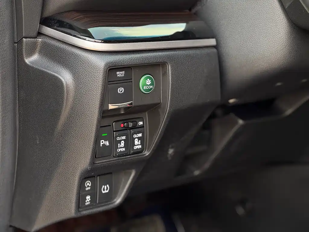 Odyssey 2018 2.4L Smart Edition купить на сайте DeffCars
