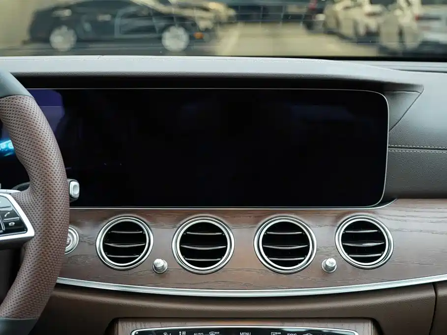 Mercedes-Benz E-Class 2023 facelift E 300 L fashionable model купить на сайте DeffCars