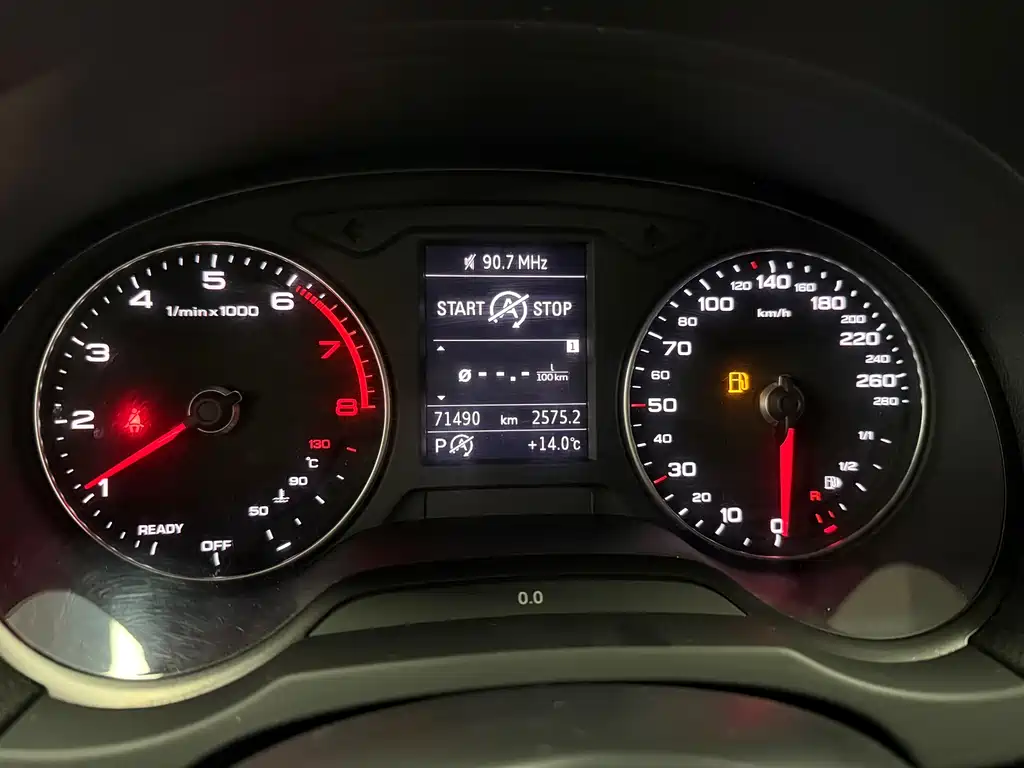 Audi A3 2018 30th Anniversary Limousine 35 TFSI Enterprising купить на сайте DeffCars