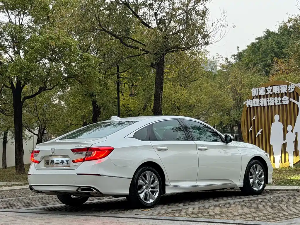 Accord 2018 260TURBO Elite Edition National V купить на сайте DeffCars