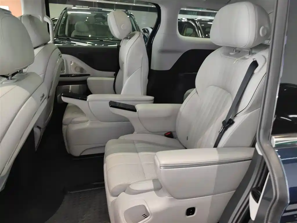 Lantu Dreamer 2025 PHEV four-wheel drive flagship Kunpeng version купить на сайте DeffCars