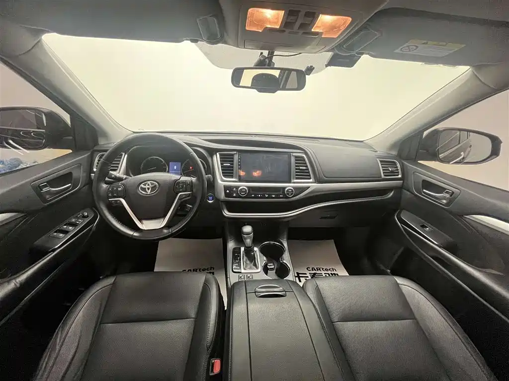 Highlander 2017 2.0T four-wheel drive luxury version 7 seats купить на сайте DeffCars