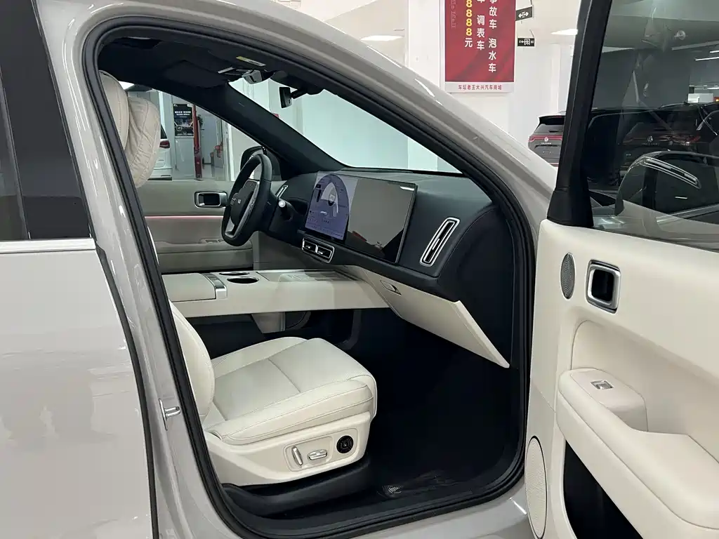Ideal L6 2024 Max купить на сайте DeffCars