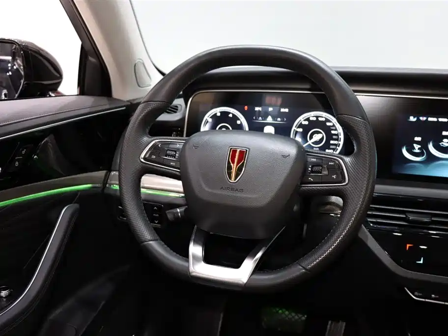 Hongqi HS5 2022 facelift 2.0T Zhilian Flagship Edition купить на сайте DeffCars