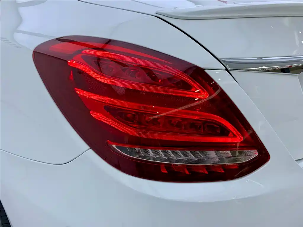 Mercedes-Benz C-Class 2017 facelift C 200 sports version купить на сайте DeffCars