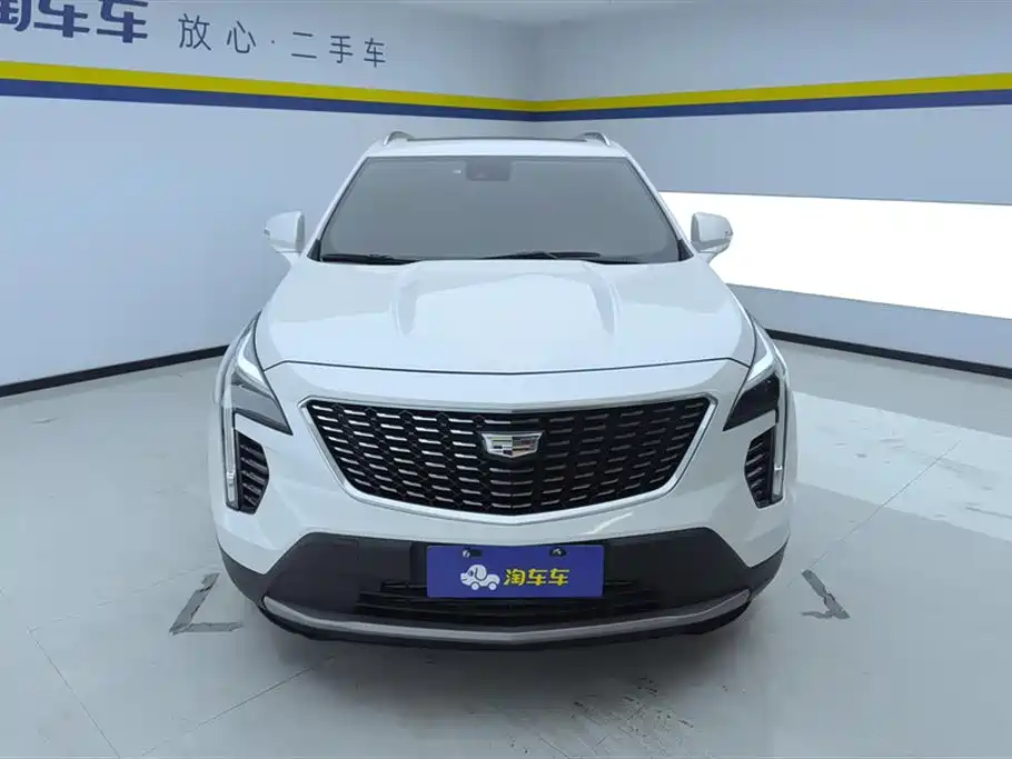 Cadillac XT4 2023 28T two-wheel drive luxury model купить на сайте DeffCars