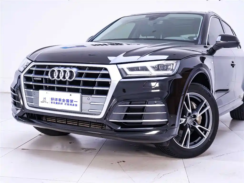 Audi Q5L 2018 40 TFSI enjoys fashionable style, National VI купить на сайте DeffCars
