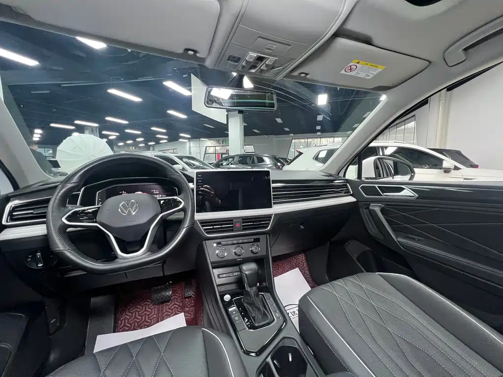 Tiguan L 2023 280TSI automatic two-wheel drive Chaochuang limited edition купить на сайте DeffCars