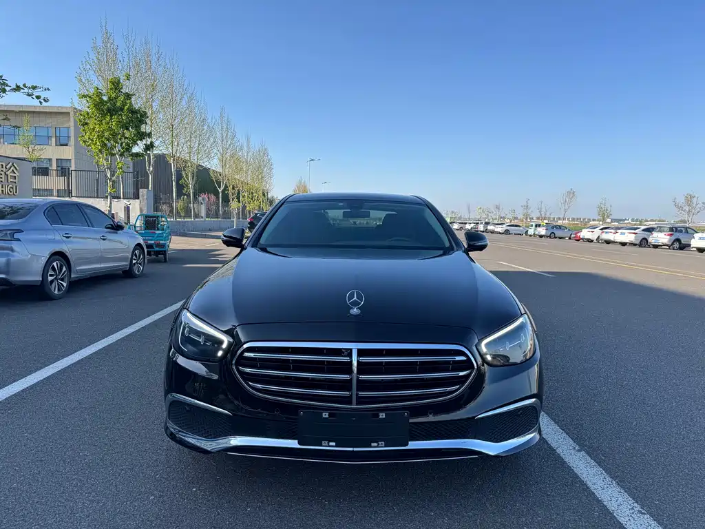Mercedes E-Class 2022款 改款 E 300 L 豪华型 купить на сайте DeffCars