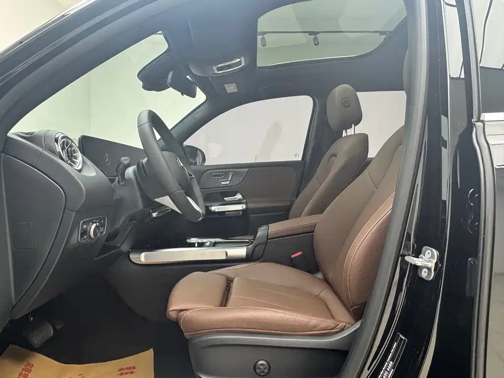 Mercedes-Benz GLB 2024 facelift GLB 220 fashion model купить на сайте DeffCars