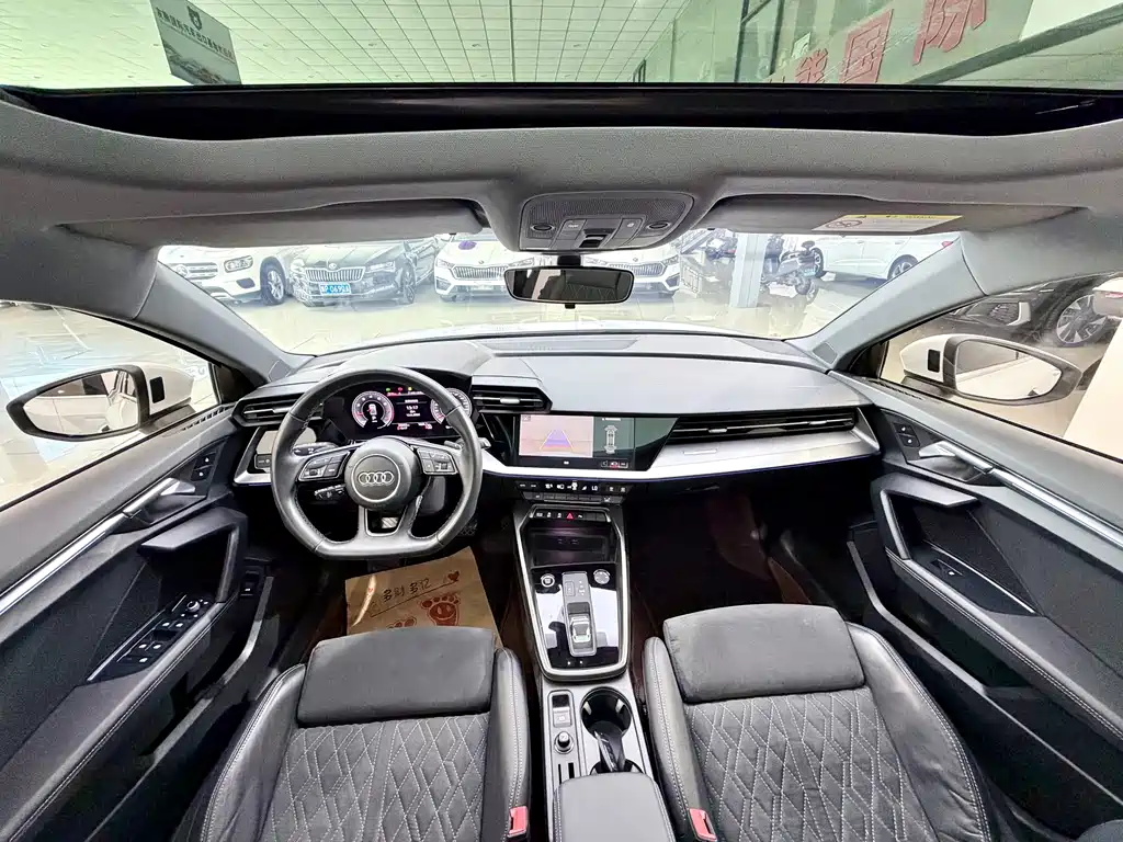 Audi A3 2022 A3L Limousine 35 TFSI Luxury Sport купить на сайте DeffCars
