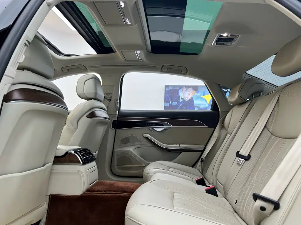 Audi A8 2019 facelift Plus A8L 55 TFSI quattro luxury model купить на сайте DeffCars