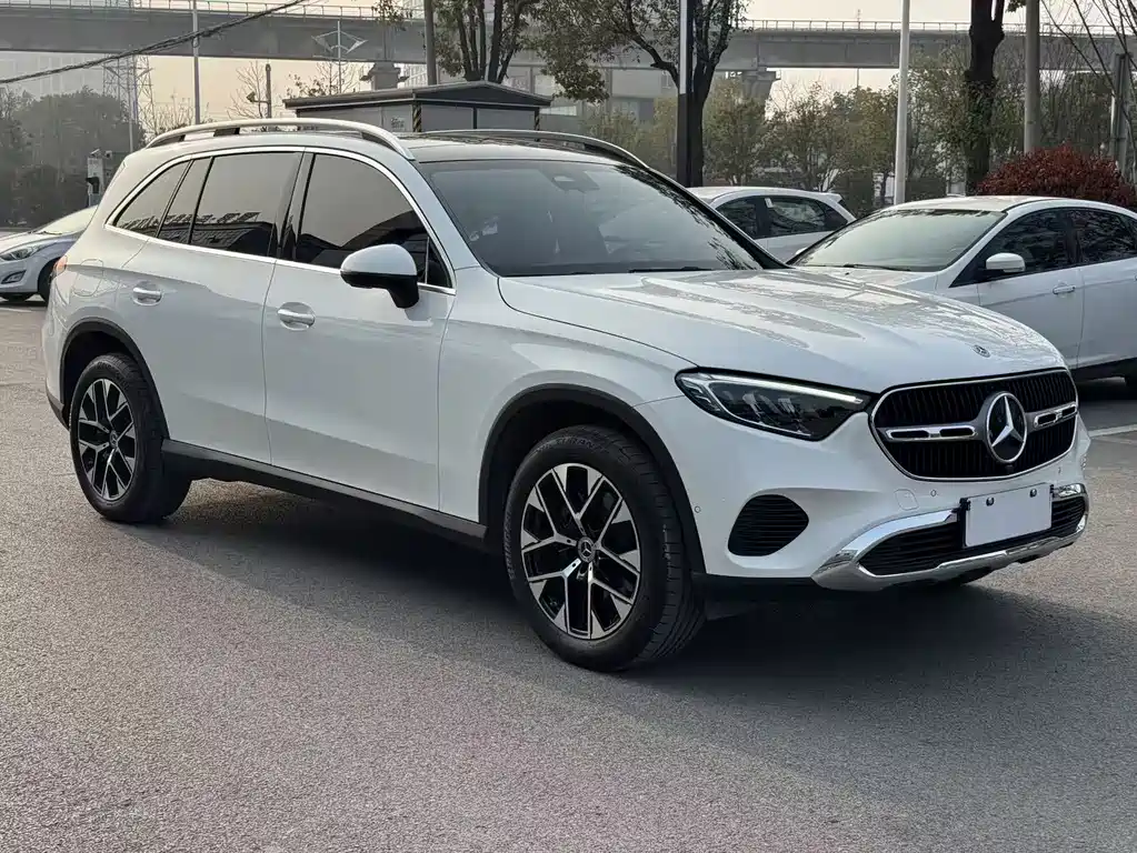 Mercedes-Benz GLC 2023 facelift GLC 260 L 4MATIC dynamic 5-seater купить на сайте DeffCars