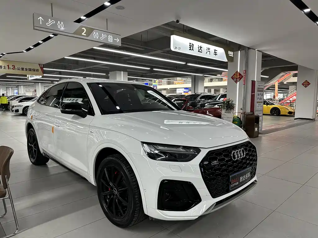 Audi Q5L Sportback 2021 45 TFSI Premium Selection купить на сайте DeffCars