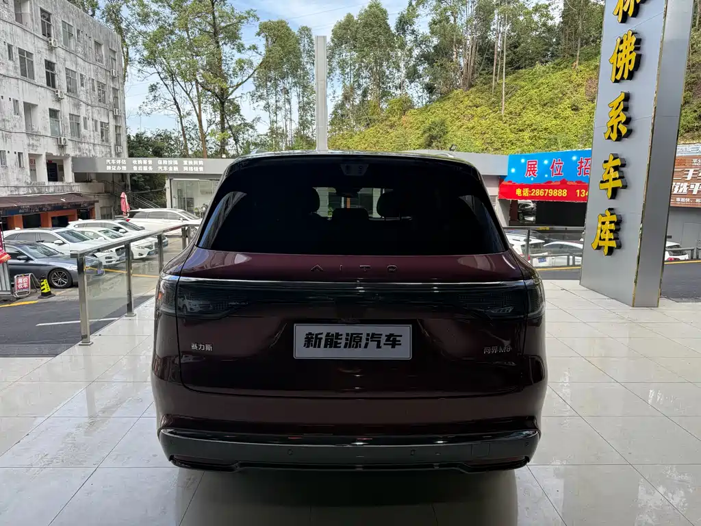 Wenjie M8 2025 extended range Ultra version 53.4kWh 5-seater version купить на сайте DeffCars