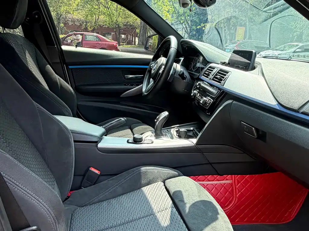 BMW 3 Series 2018 320i M Sports Package купить на сайте DeffCars