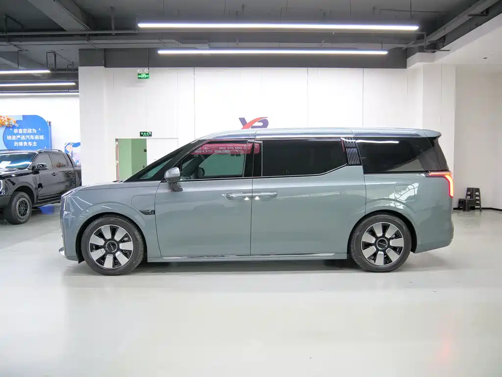 Jikrypton 009 2024 six-seat executive version four-wheel drive 108kWh купить на сайте DeffCars