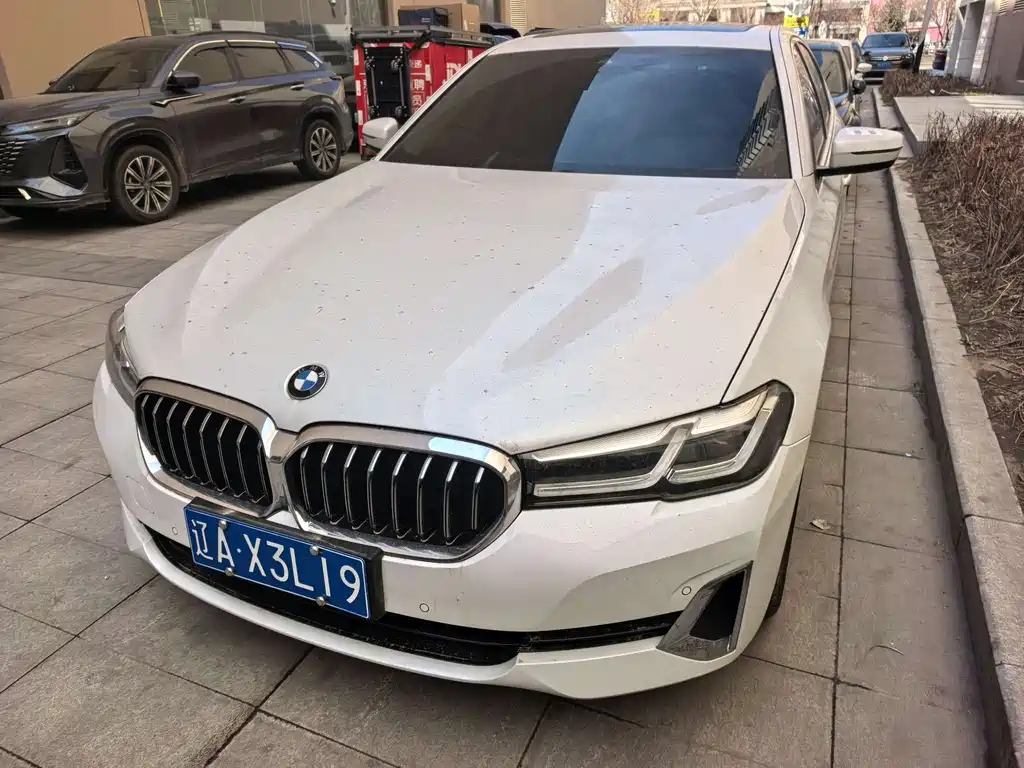 BMW 5 Series 2021 525Li Luxury Package купить на сайте DeffCars