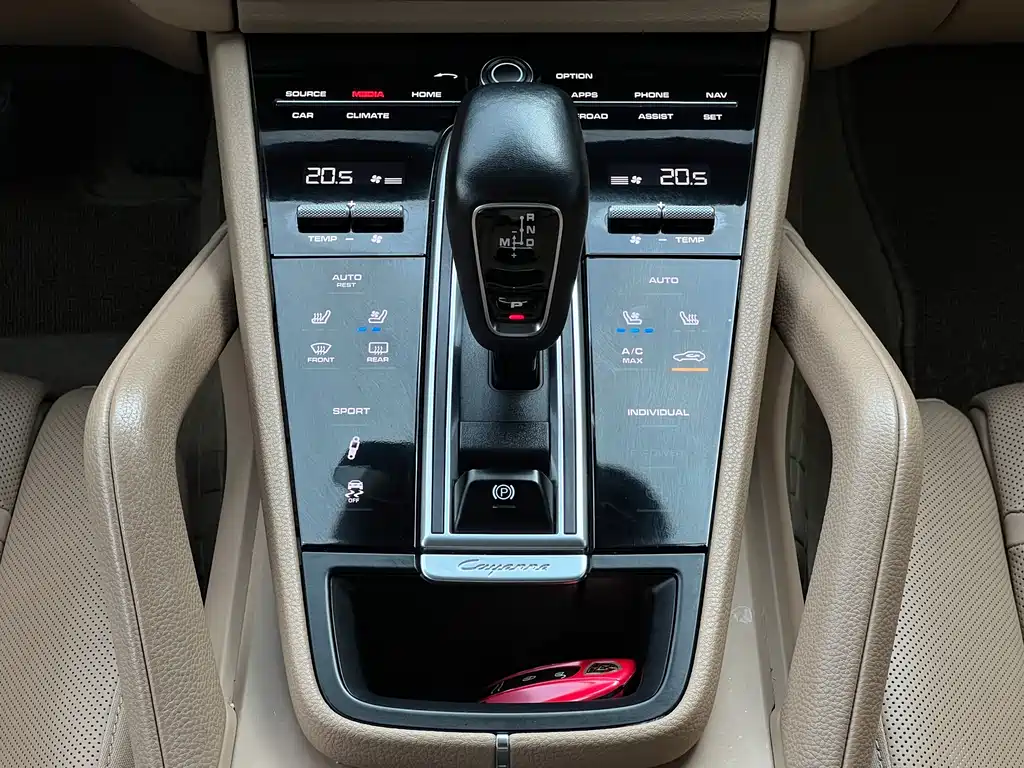 Cayenne 2018 3.0T купить на сайте DeffCars