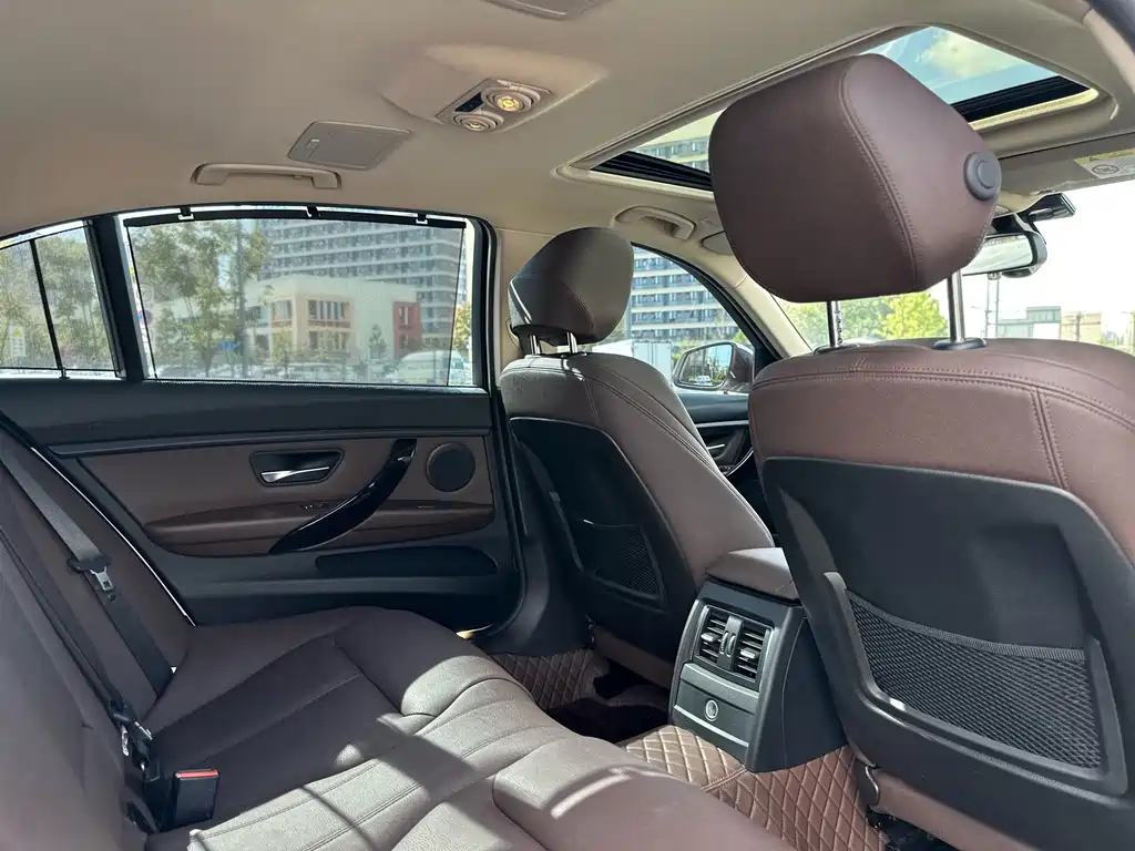 BMW 3 Series 2019 320Li Fashion Model купить на сайте DeffCars