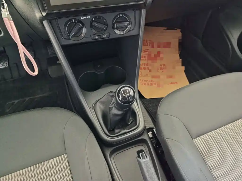 Polo 2018 1.5L manual safe driving model купить на сайте DeffCars